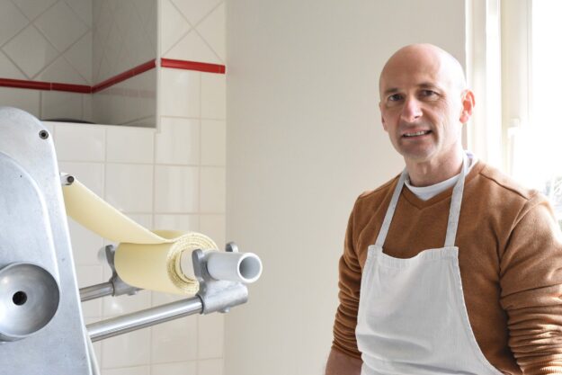 Laurent Bichet, Paviola